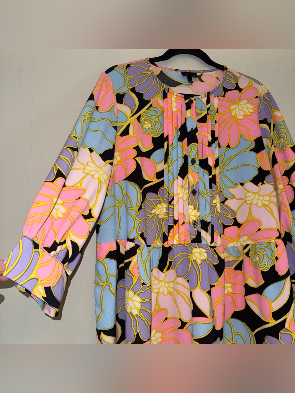 WHO WHAT WEAR women’s Multicoloured floral print dress with bell sleeves sz L ✨ - Picture 2 of 10